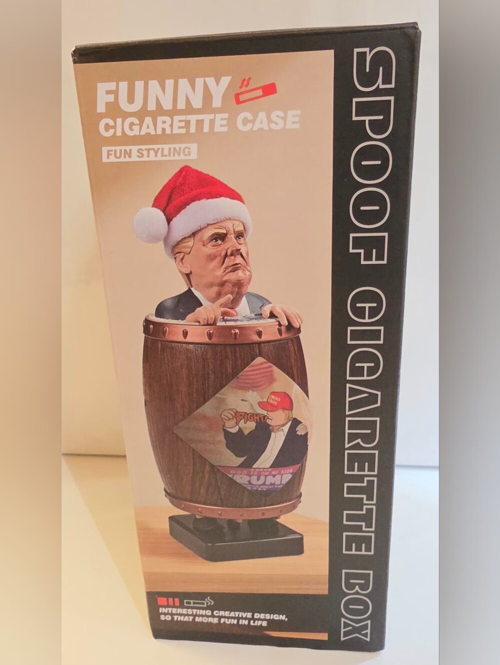 Funny Cigarette Box NWT